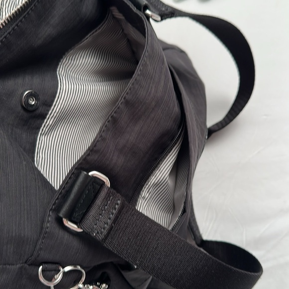 Kipling Giselle black gray convertible dual handle crossbody handbag - Picture 7 of 17